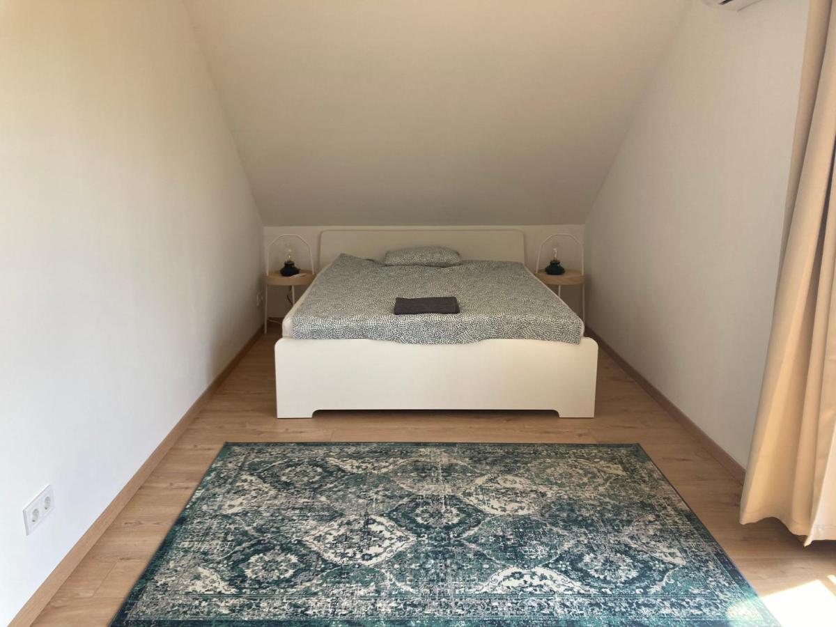 Karádi apartman Zánka Exterior foto